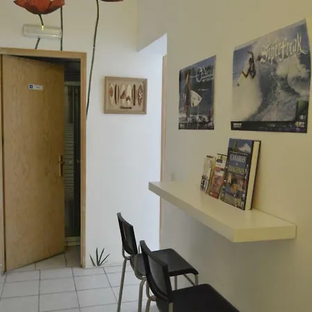 Little Surf House Vandrerhjem Las Palmas de Gran Canaria