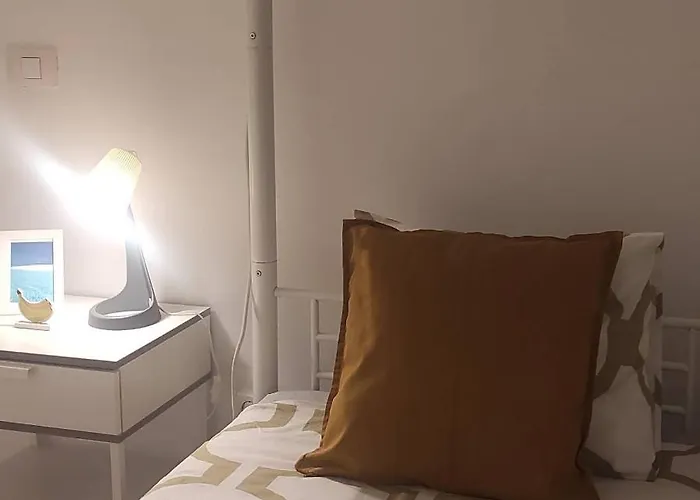 Little Surf House Condo